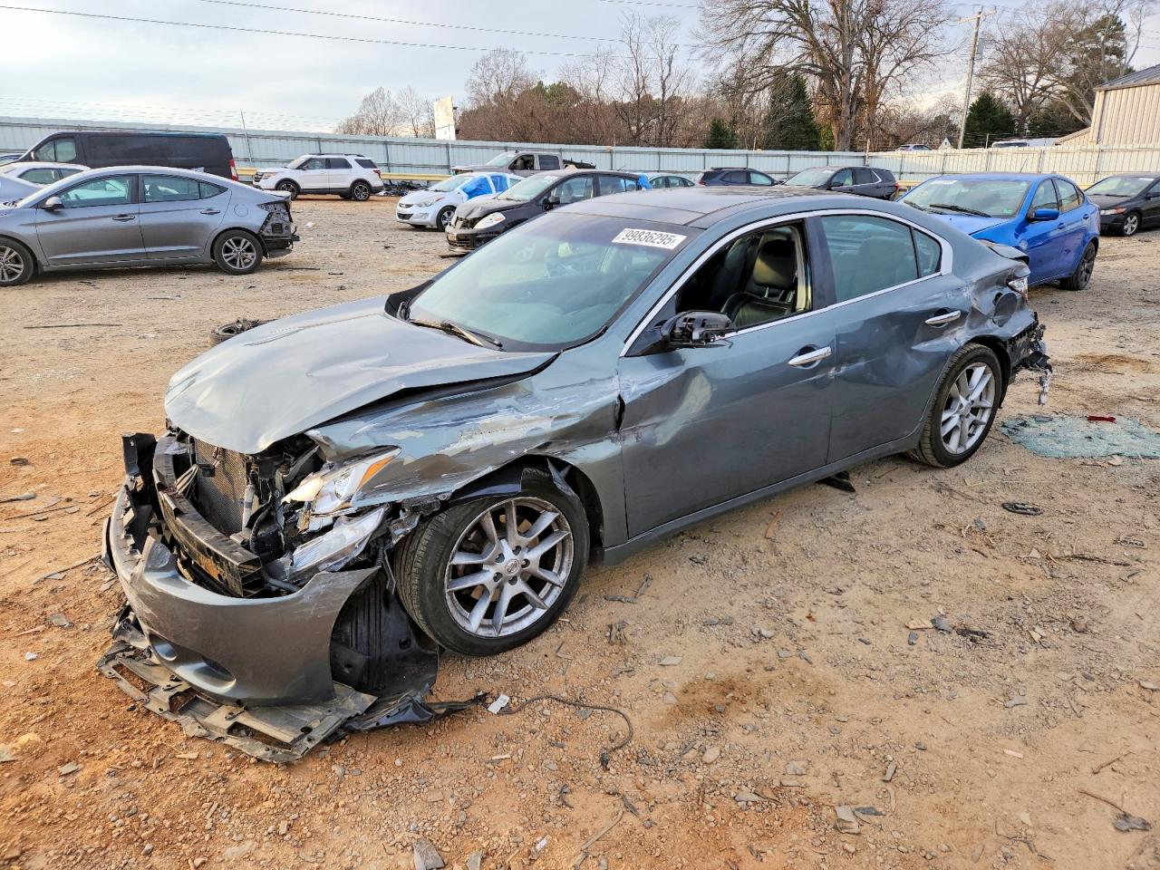 NISSAN MAXIMA 2010