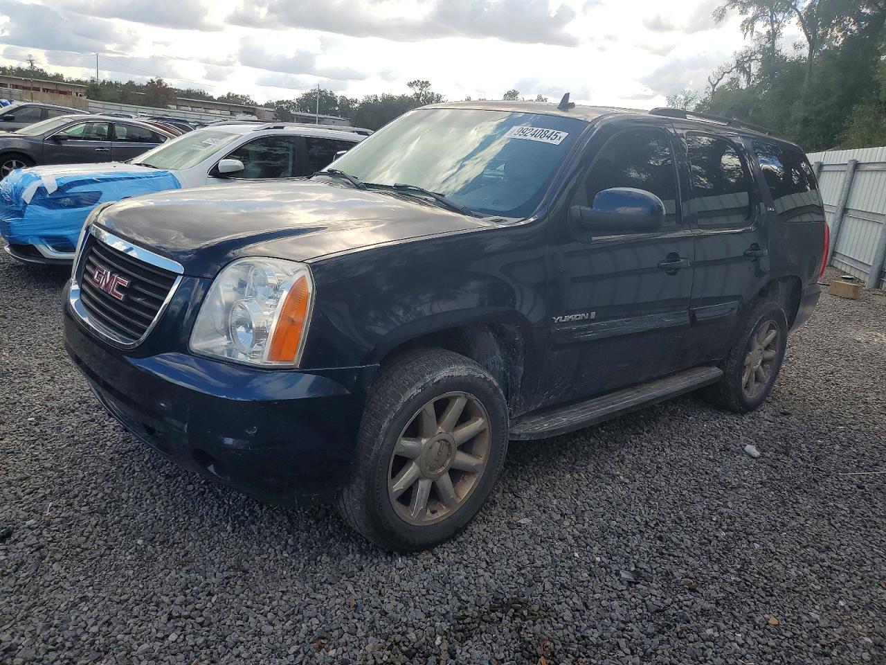 GMC YUKON 2008