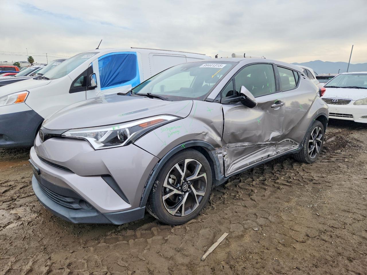 TOYOTA C-HR 2019