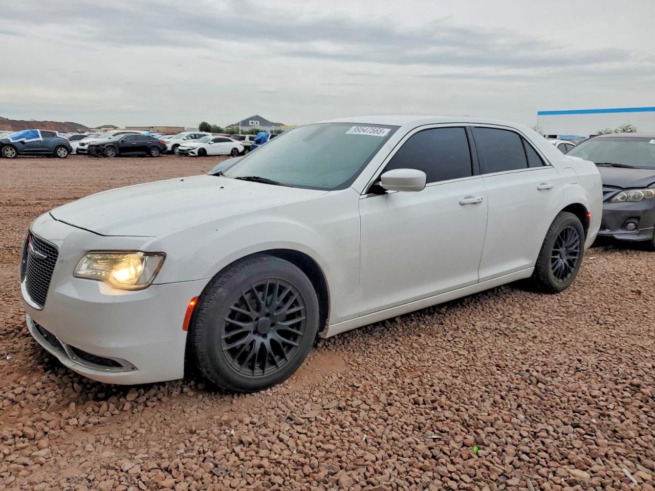 CHRYSLER 300 2017