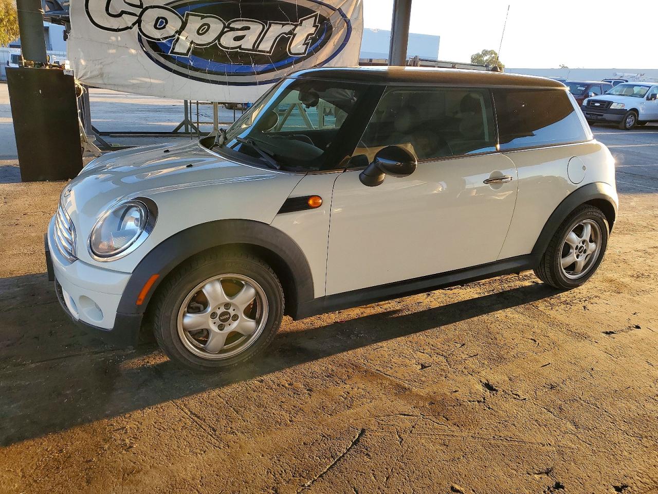 MINI COOPER 2010