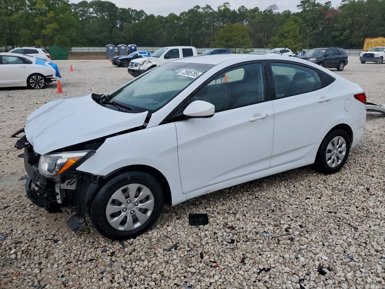 HYUNDAI ACCENT 2017