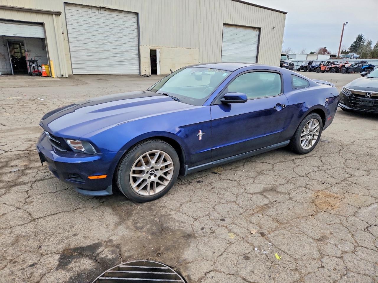 FORD MUSTANG 2012