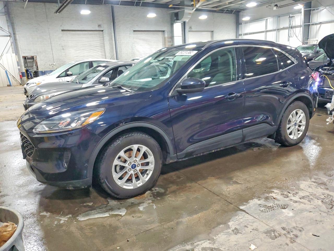 FORD ESCAPE 2021