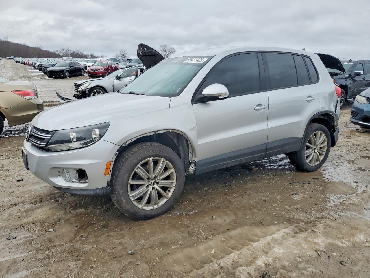 VOLKSWAGEN TIGUAN 2013
