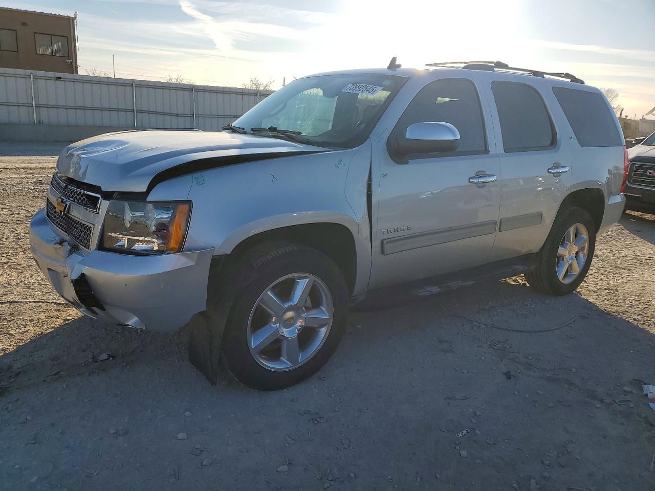 CHEVROLET TAHOE 2013