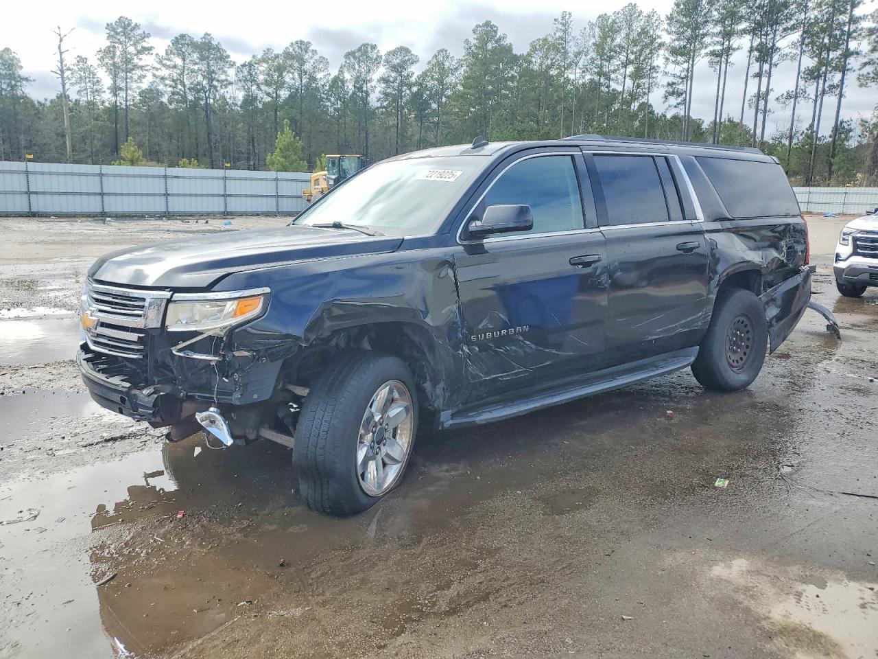 CHEVROLET SUBURBAN 2015