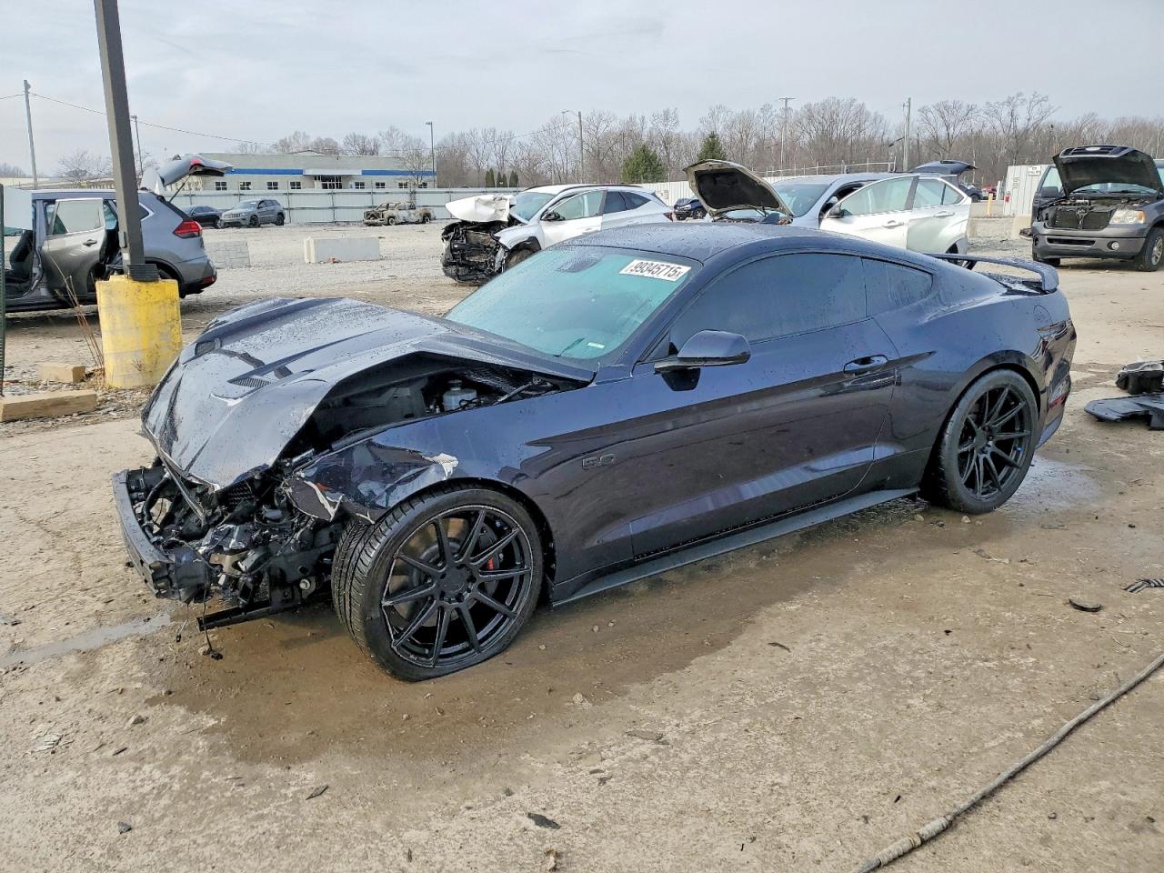 FORD MUSTANG 2021