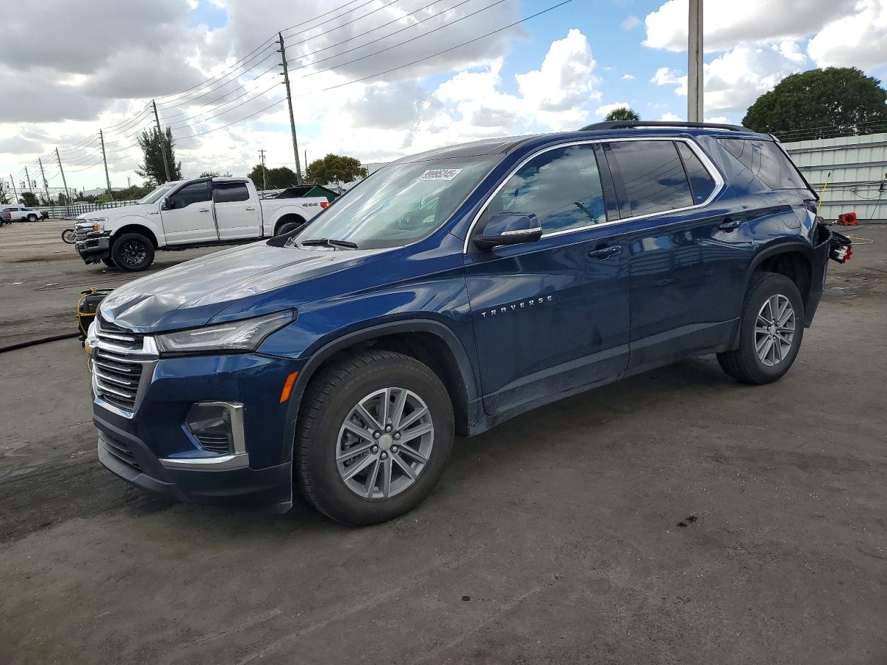 CHEVROLET TRAVERSE 2023