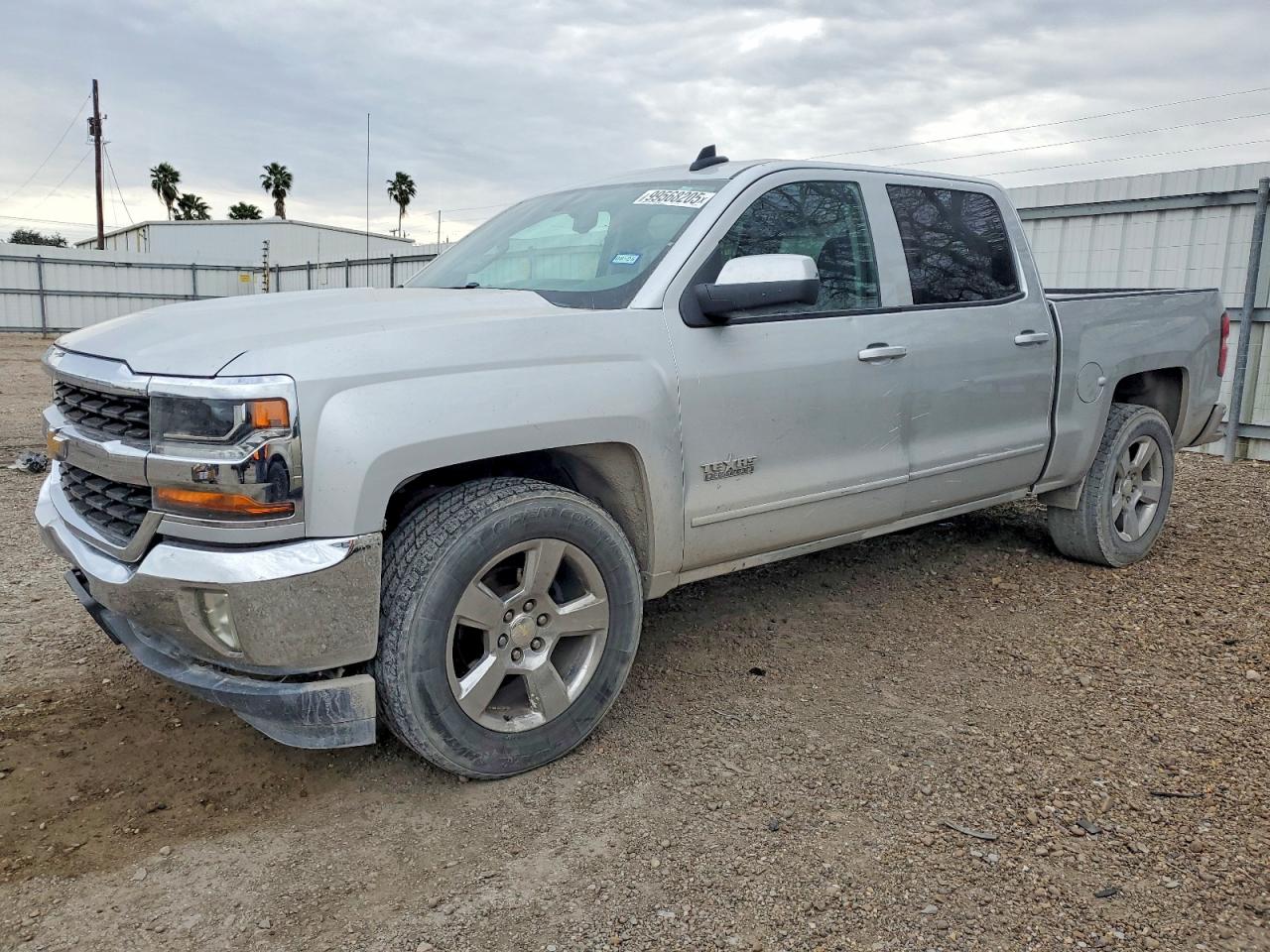 CHEVROLET SILVERADO 2017