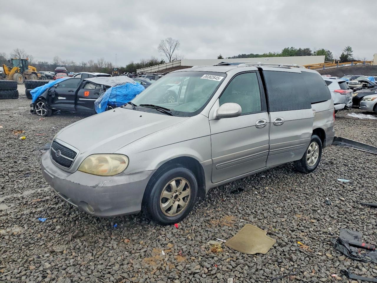 KIA SEDONA 2005