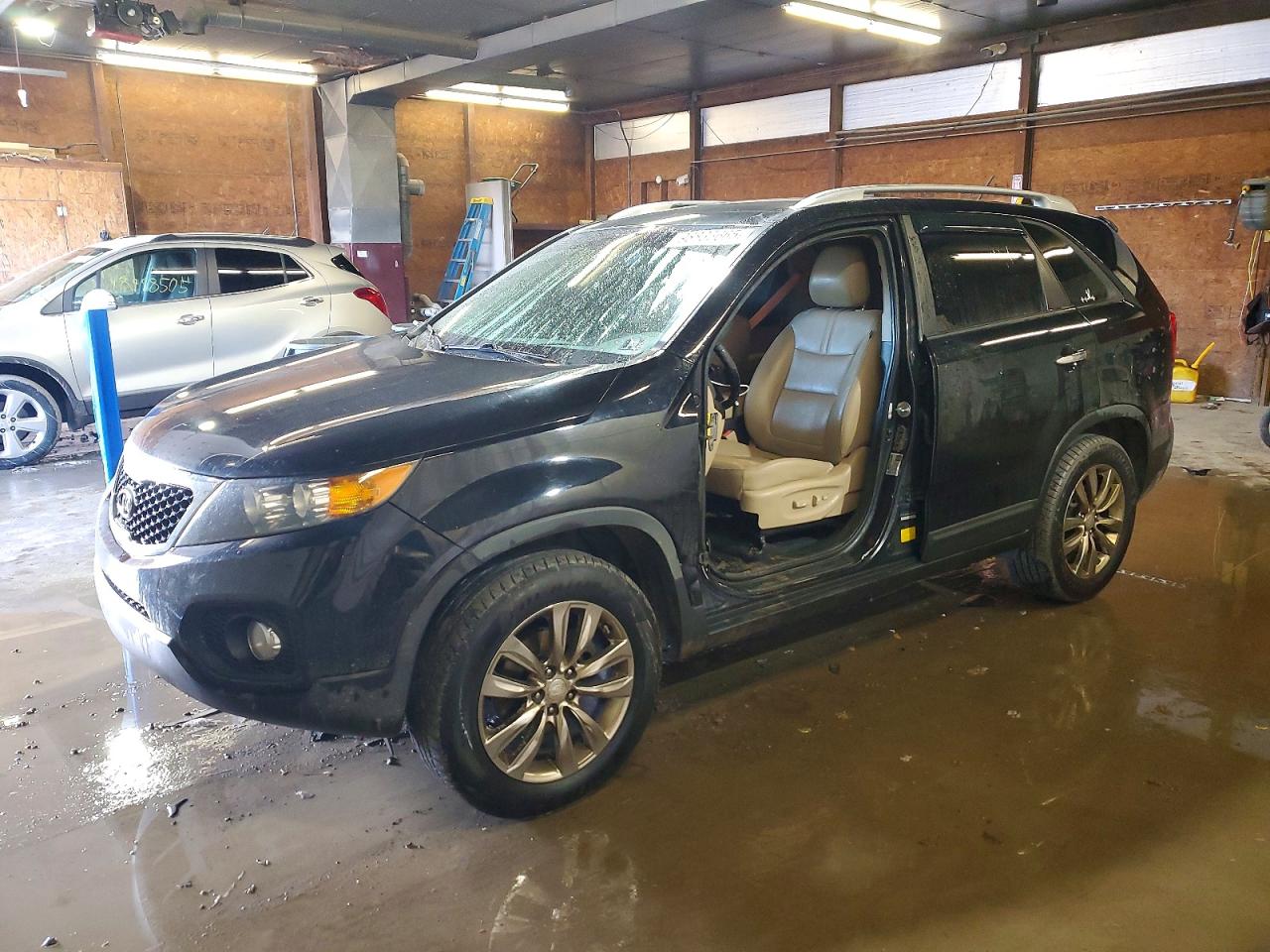 KIA SORENTO EX 2011