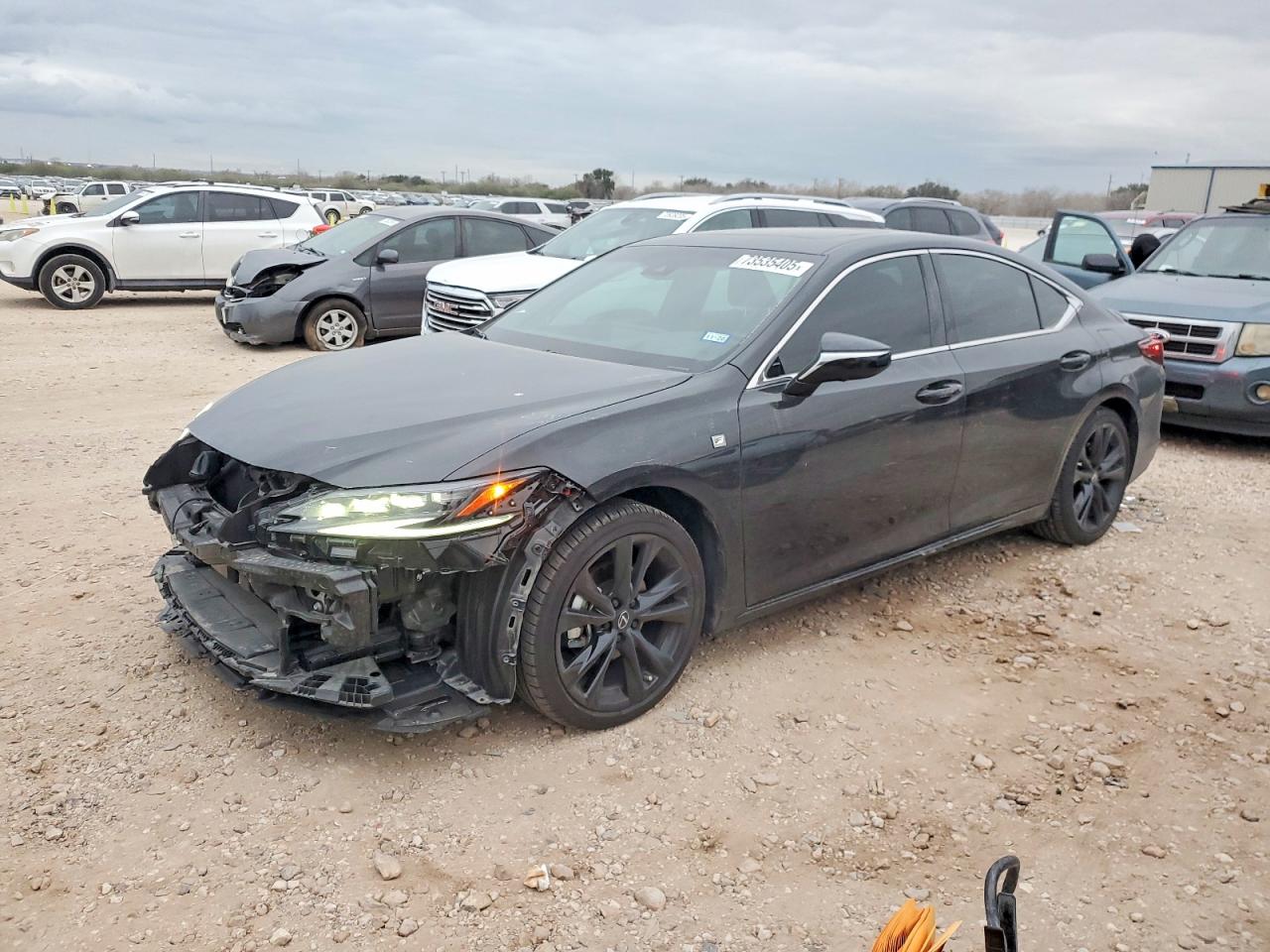 LEXUS ES 2025