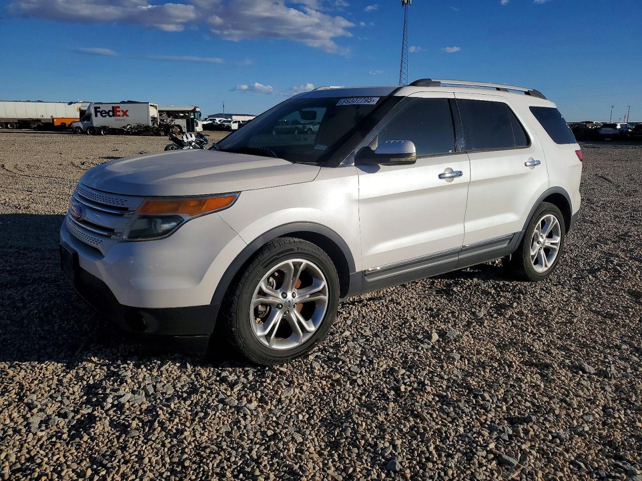 FORD EXPLORER 2011