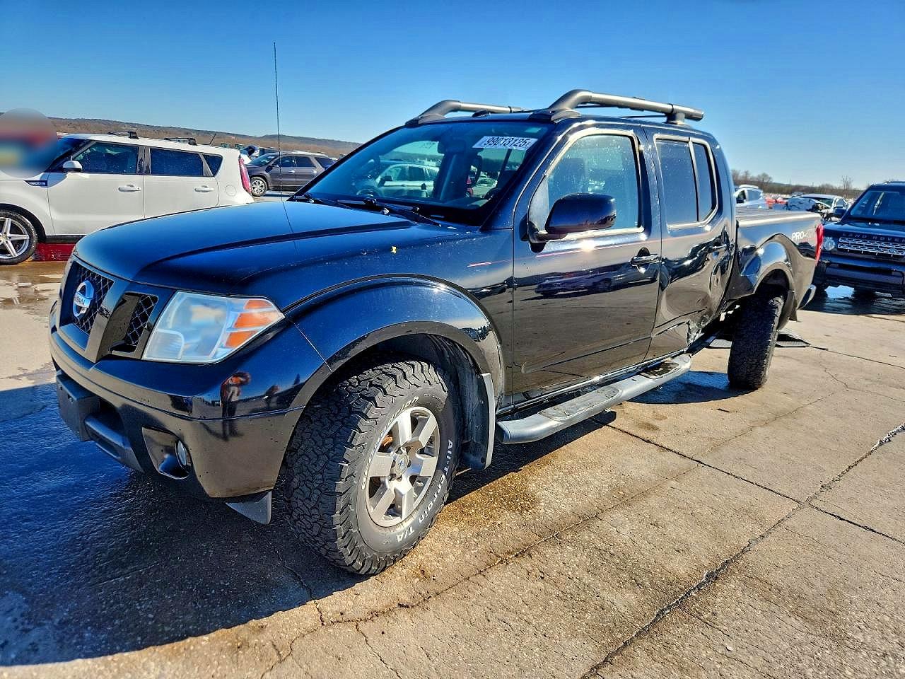 NISSAN FRONTIER 4 2012