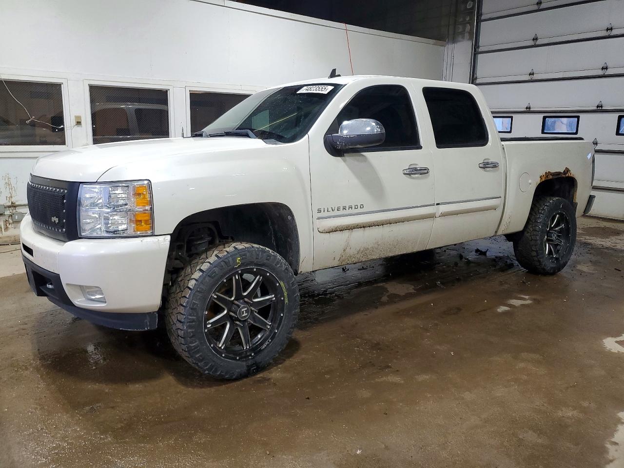 CHEVROLET SILVERADO 2012