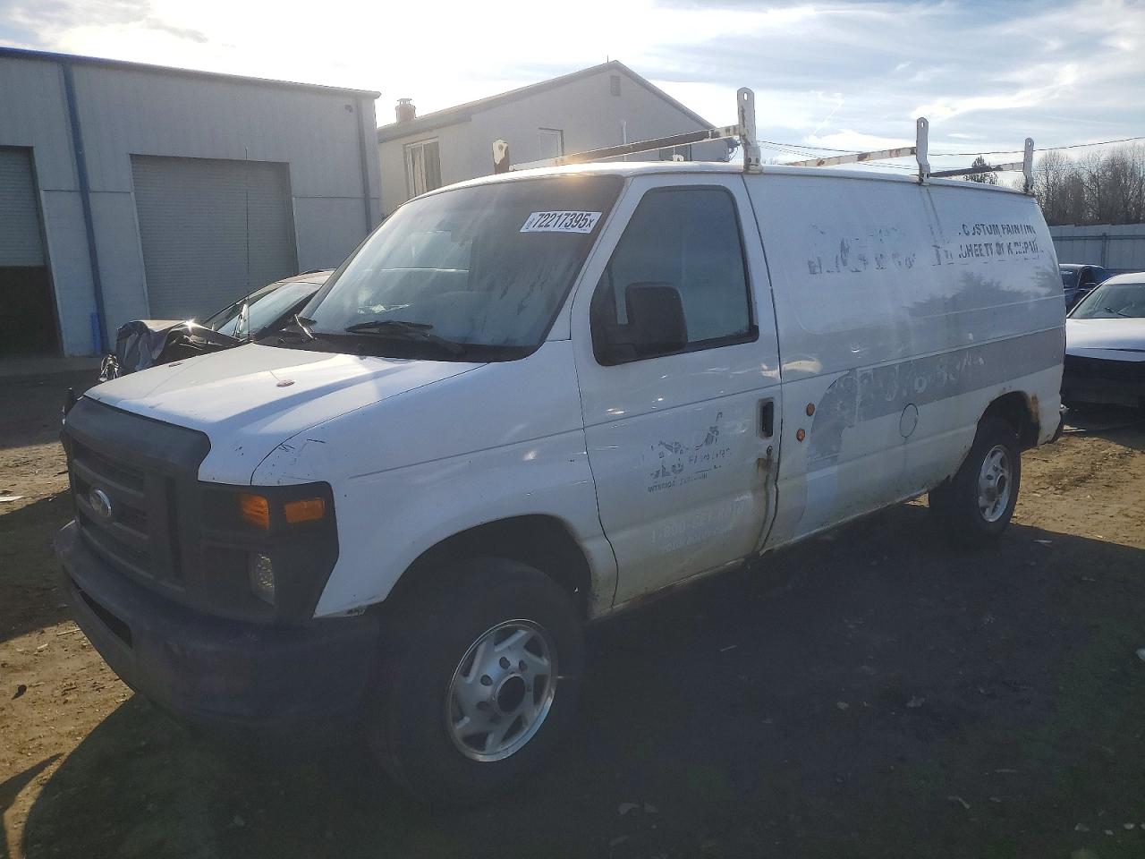 FORD ECONOLINE 2010
