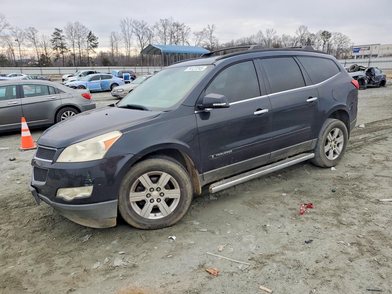CHEVROLET TRAVERSE 2009