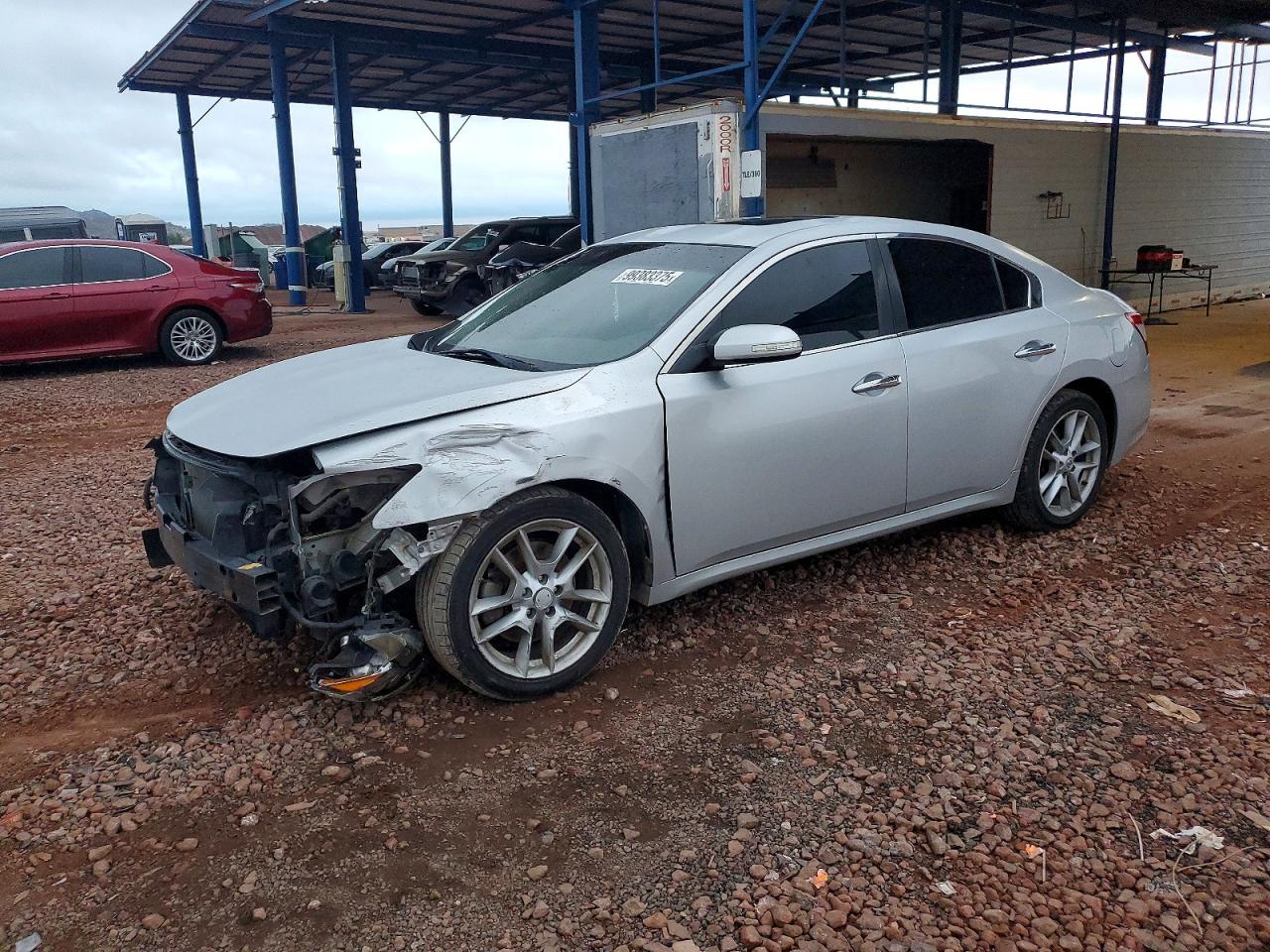 NISSAN MAXIMA 2011