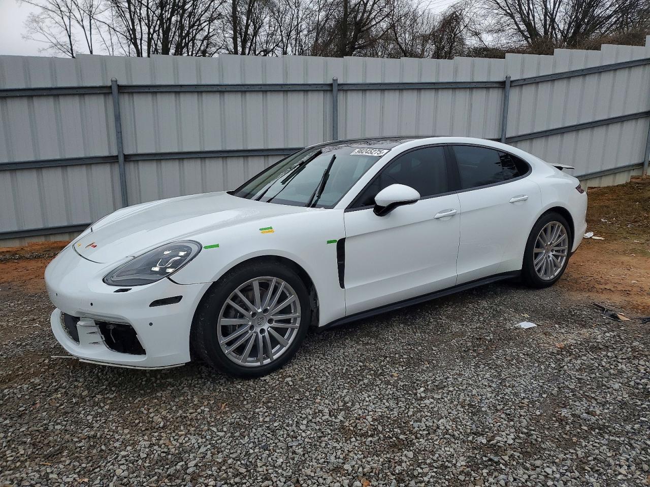 PORSCHE PANAMERA 4 2018