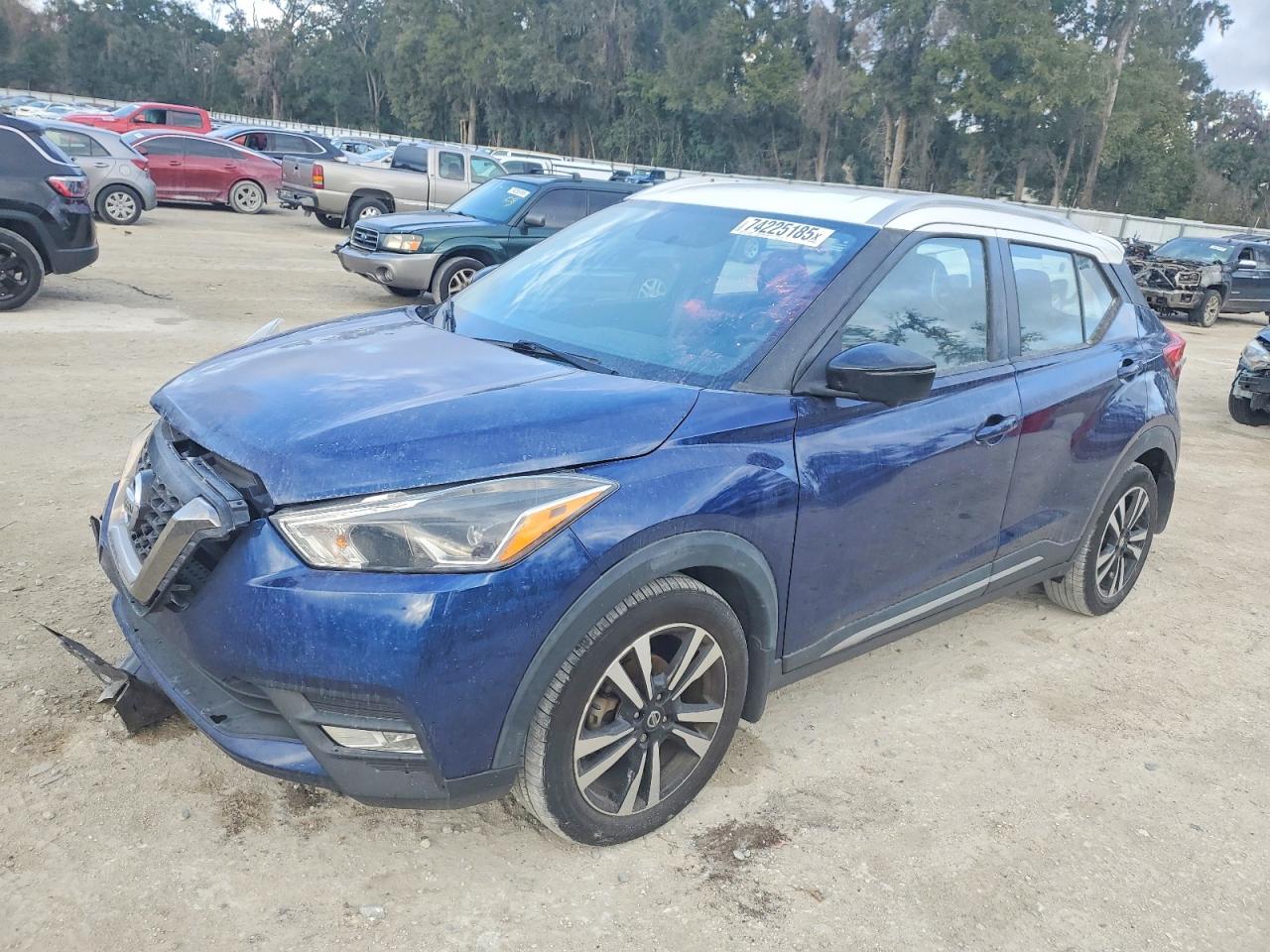 NISSAN KICKS 2019