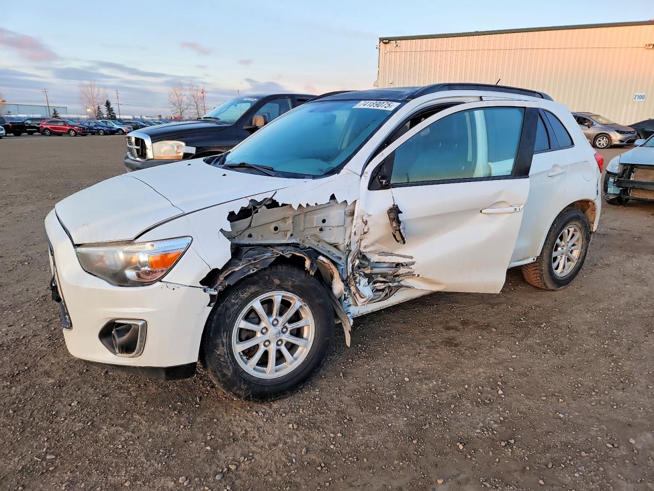 MITSUBISHI RVR GT 2014