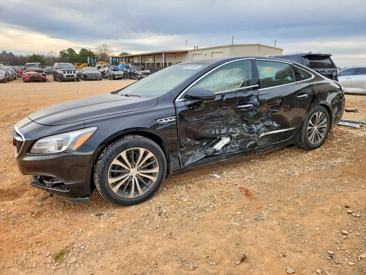 BUICK LACROSSE 2017