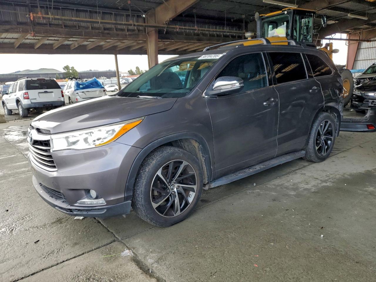 TOYOTA HIGHLANDER 2016