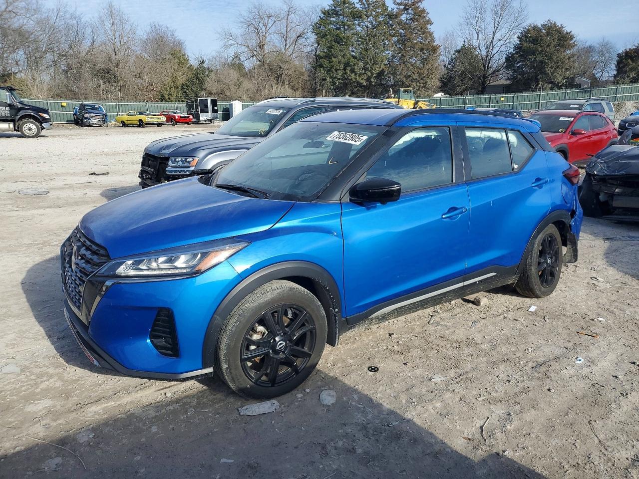 NISSAN KICKS 2024