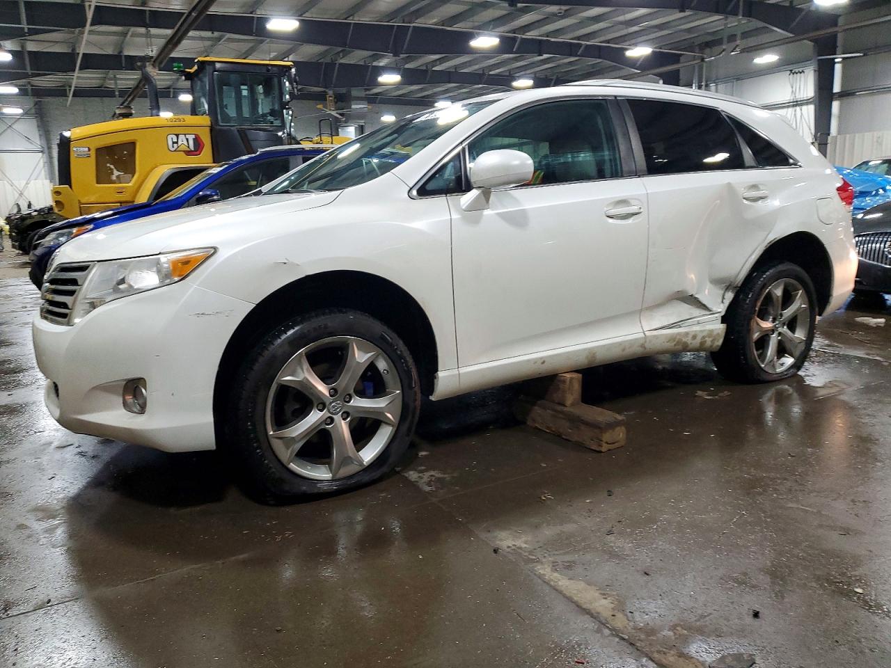 TOYOTA VENZA 2011