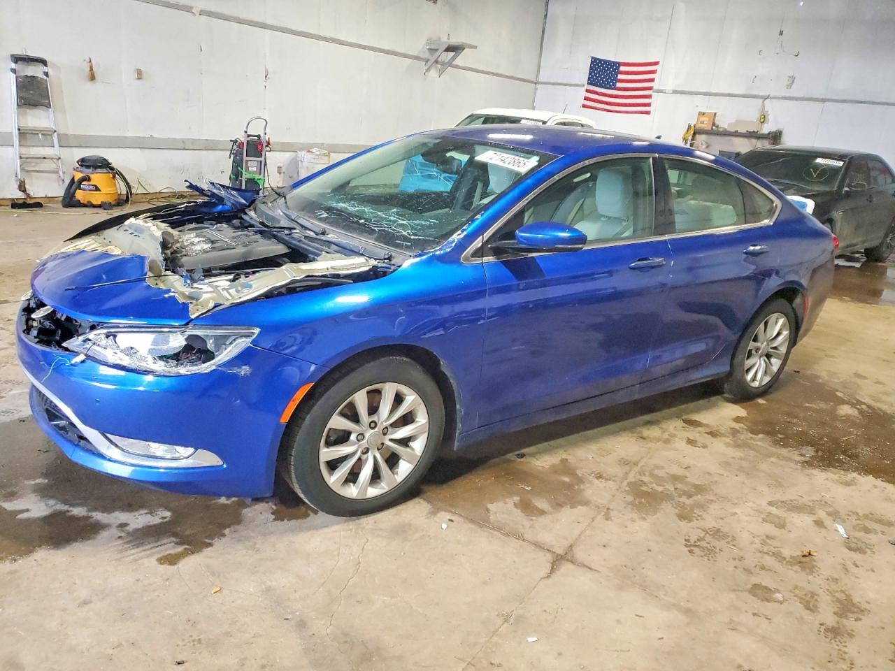 CHRYSLER 200 2015
