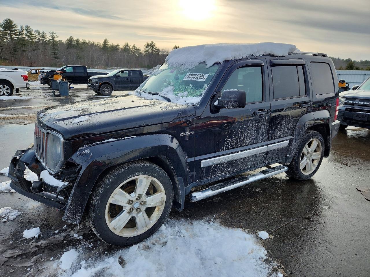 JEEP LIBERTY 2012