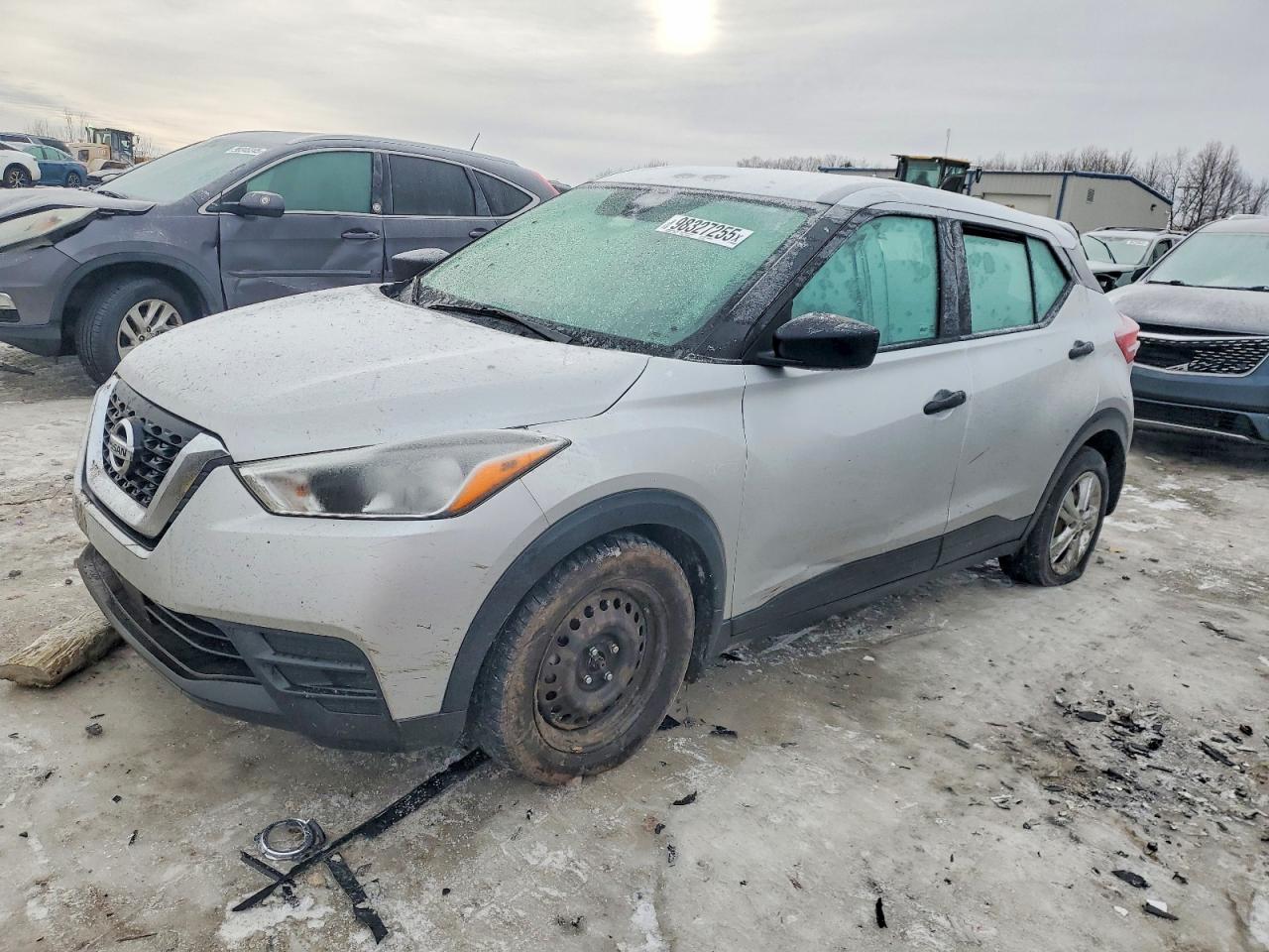 NISSAN KICKS 2020