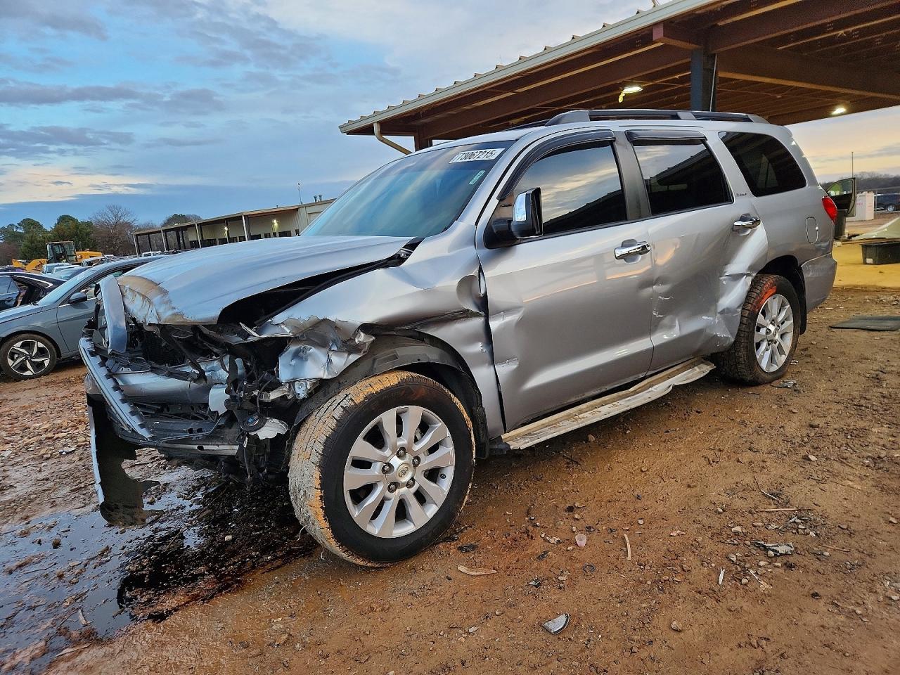 TOYOTA SEQUOIA 2015