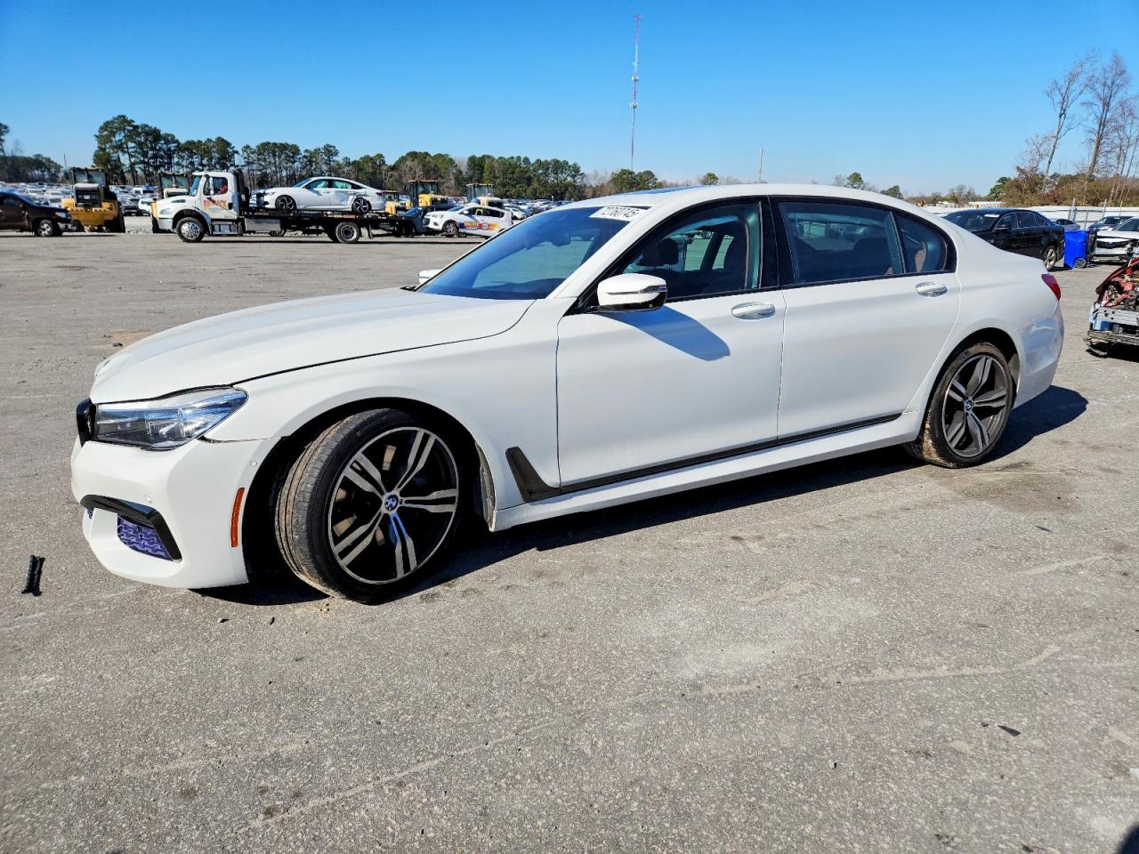 BMW 740 2017