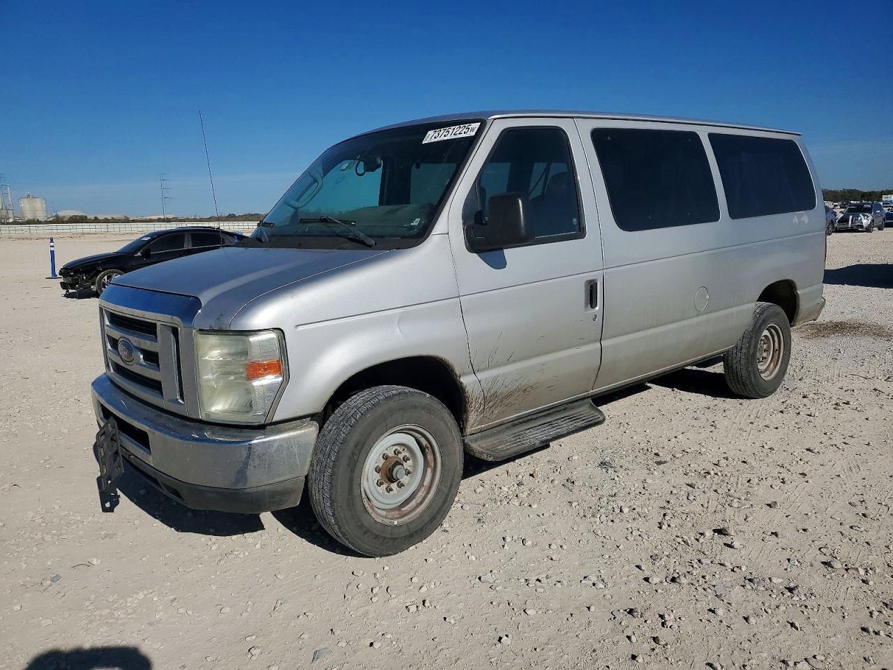 FORD ECONOLINE 2012