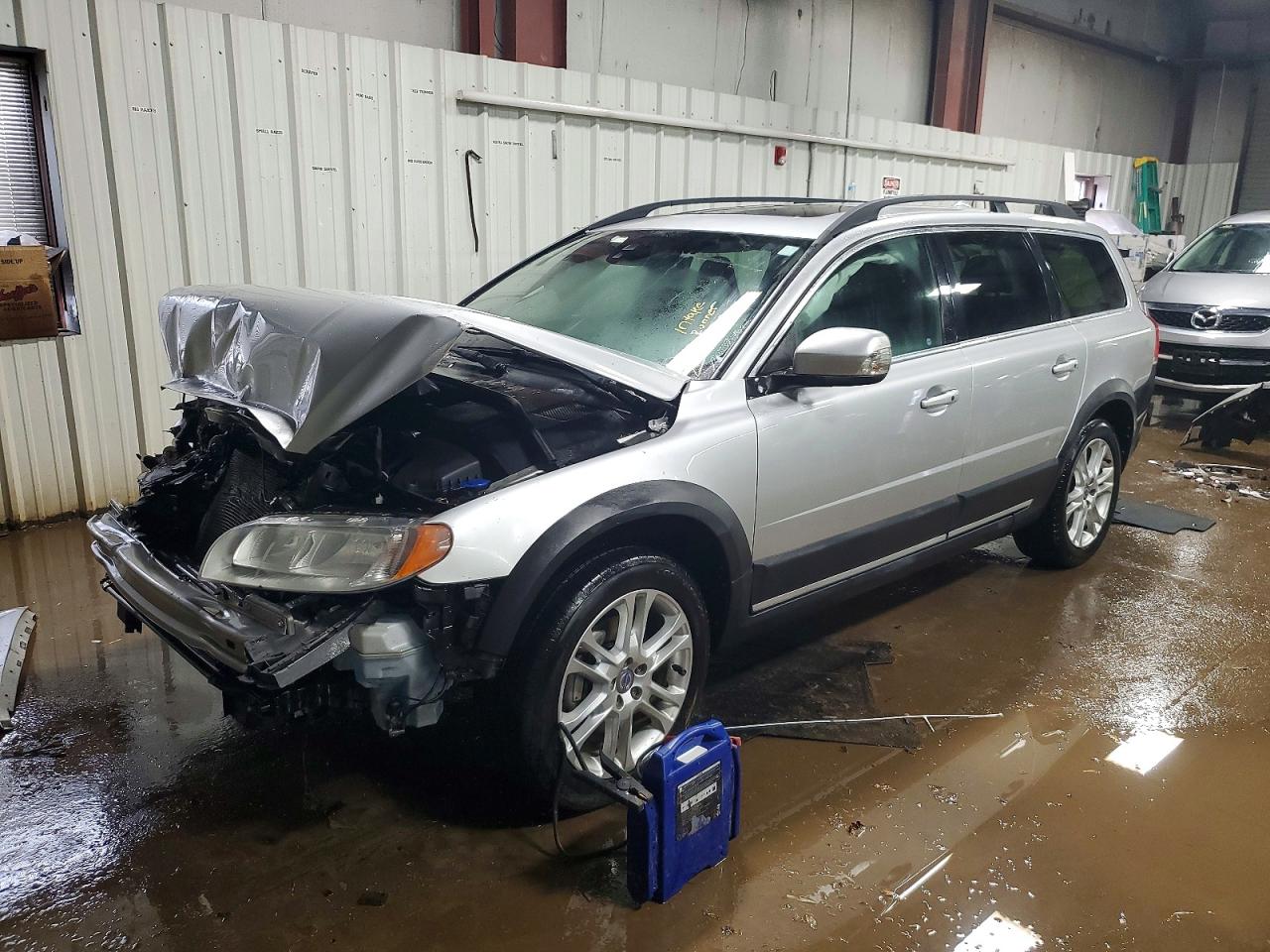 VOLVO XC70 2016