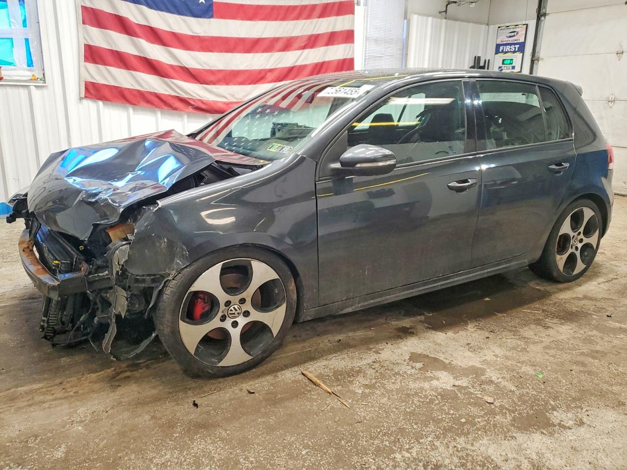 VOLKSWAGEN GTI 2010