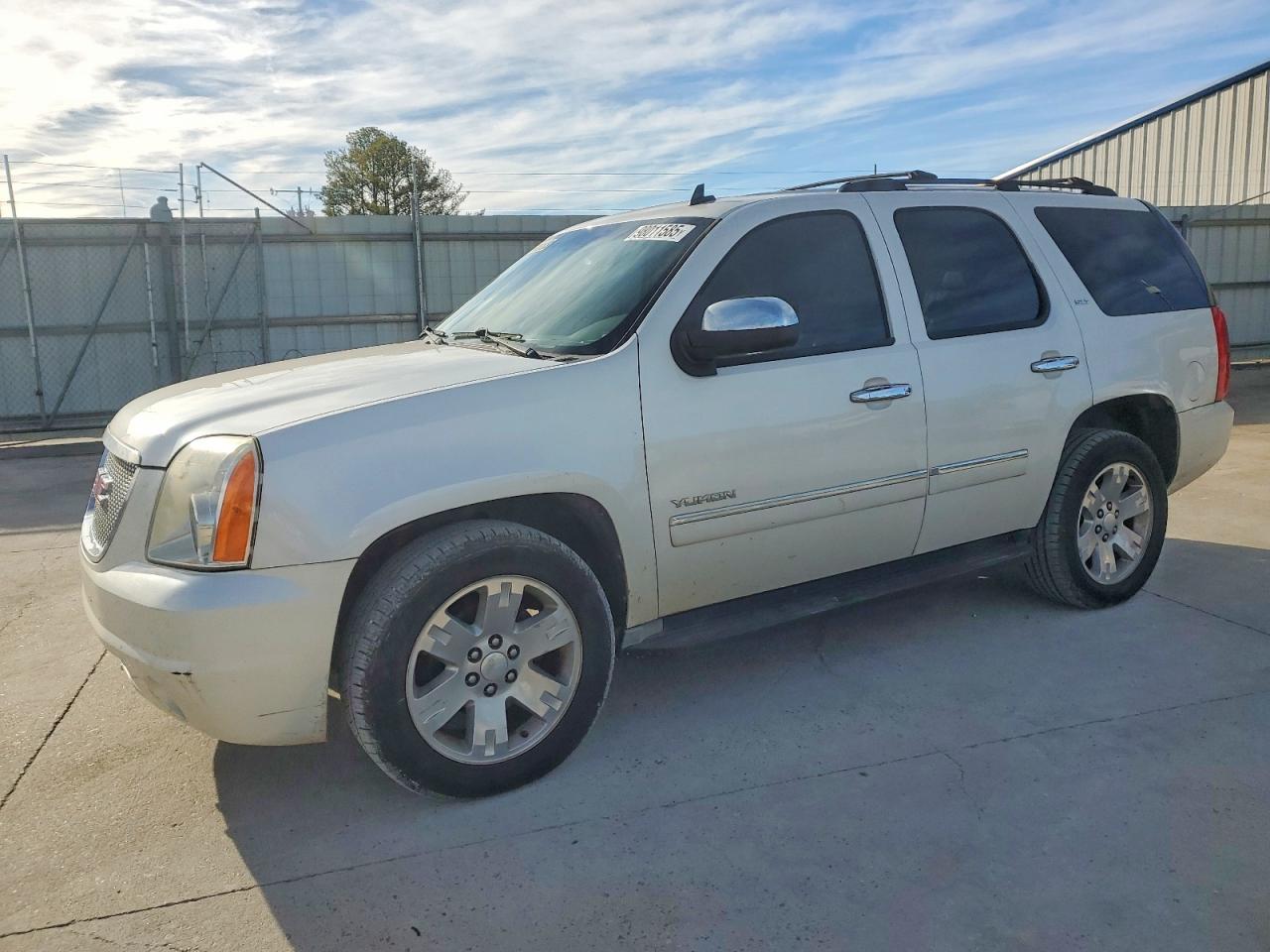 GMC YUKON 2011