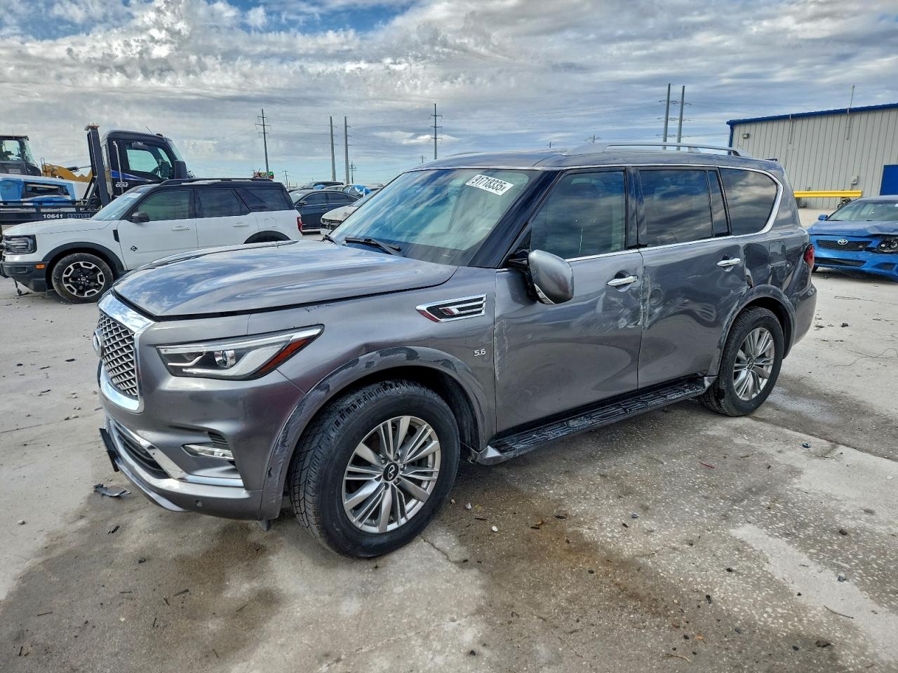INFINITI QX80 LUXE 2019