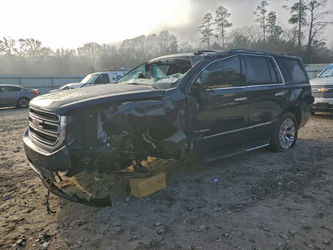 GMC YUKON SLT 2017