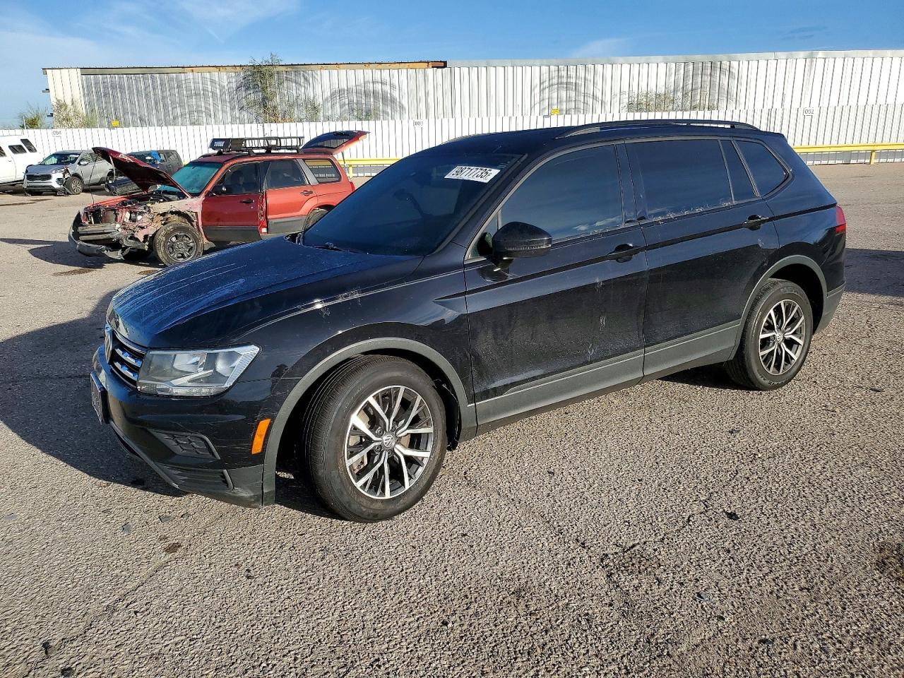 VOLKSWAGEN TIGUAN S 2021