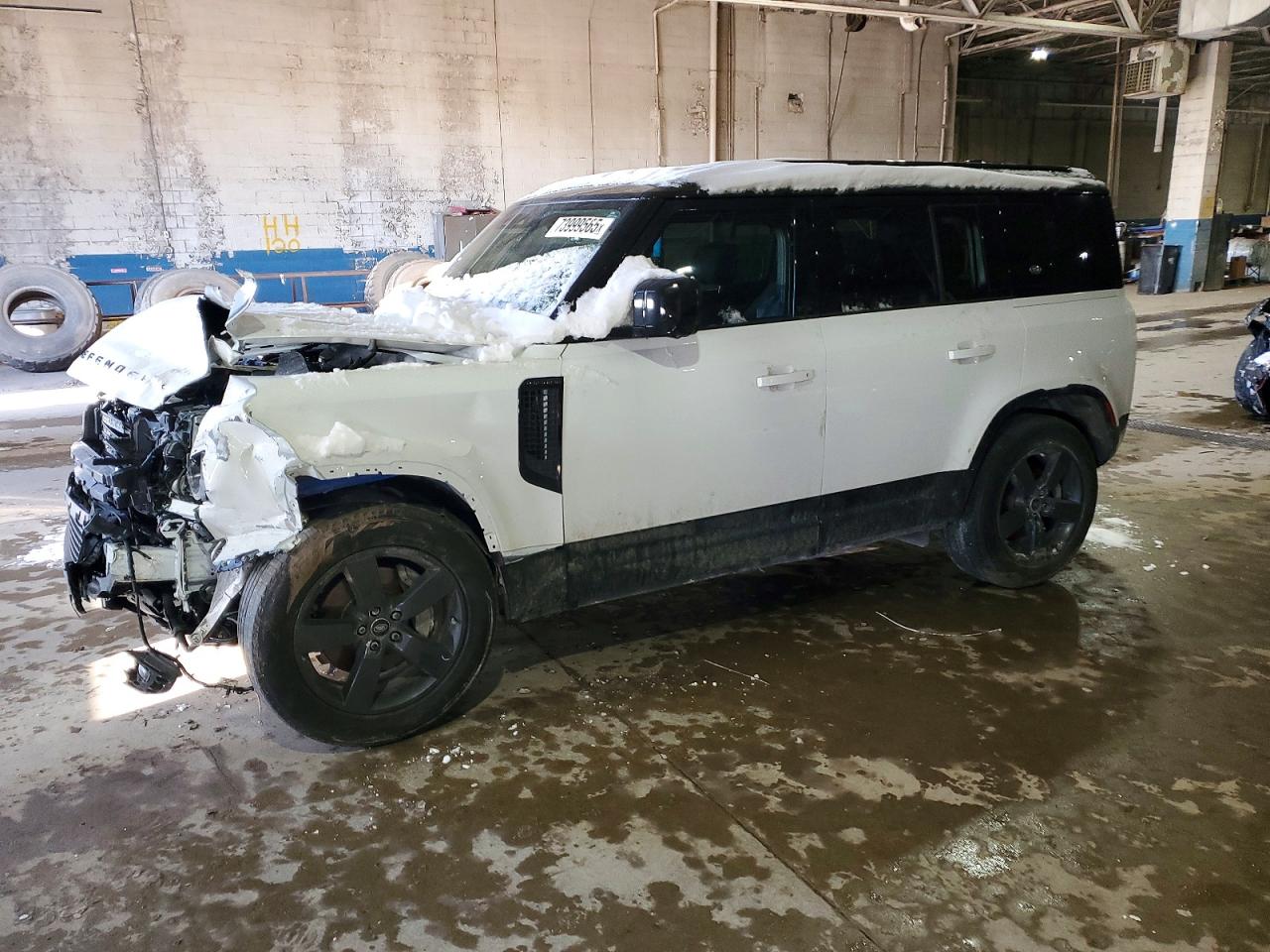 LAND ROVER DEFENDER 2024