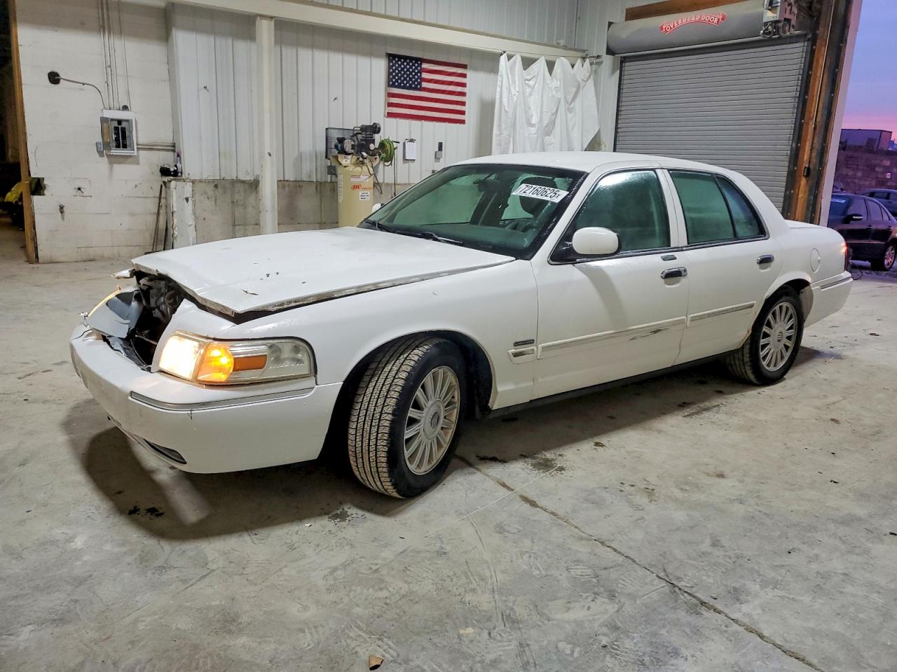 MERCURY GRAND MARQUIS 2011