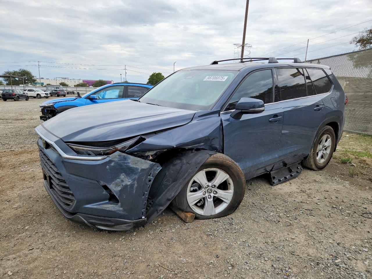 TOYOTA GRAND HIGHLANDER 2025