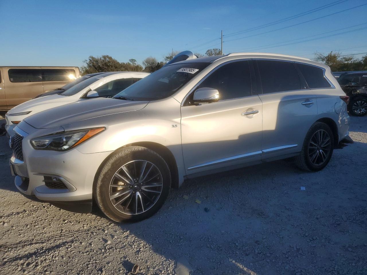 INFINITI QX60 2017