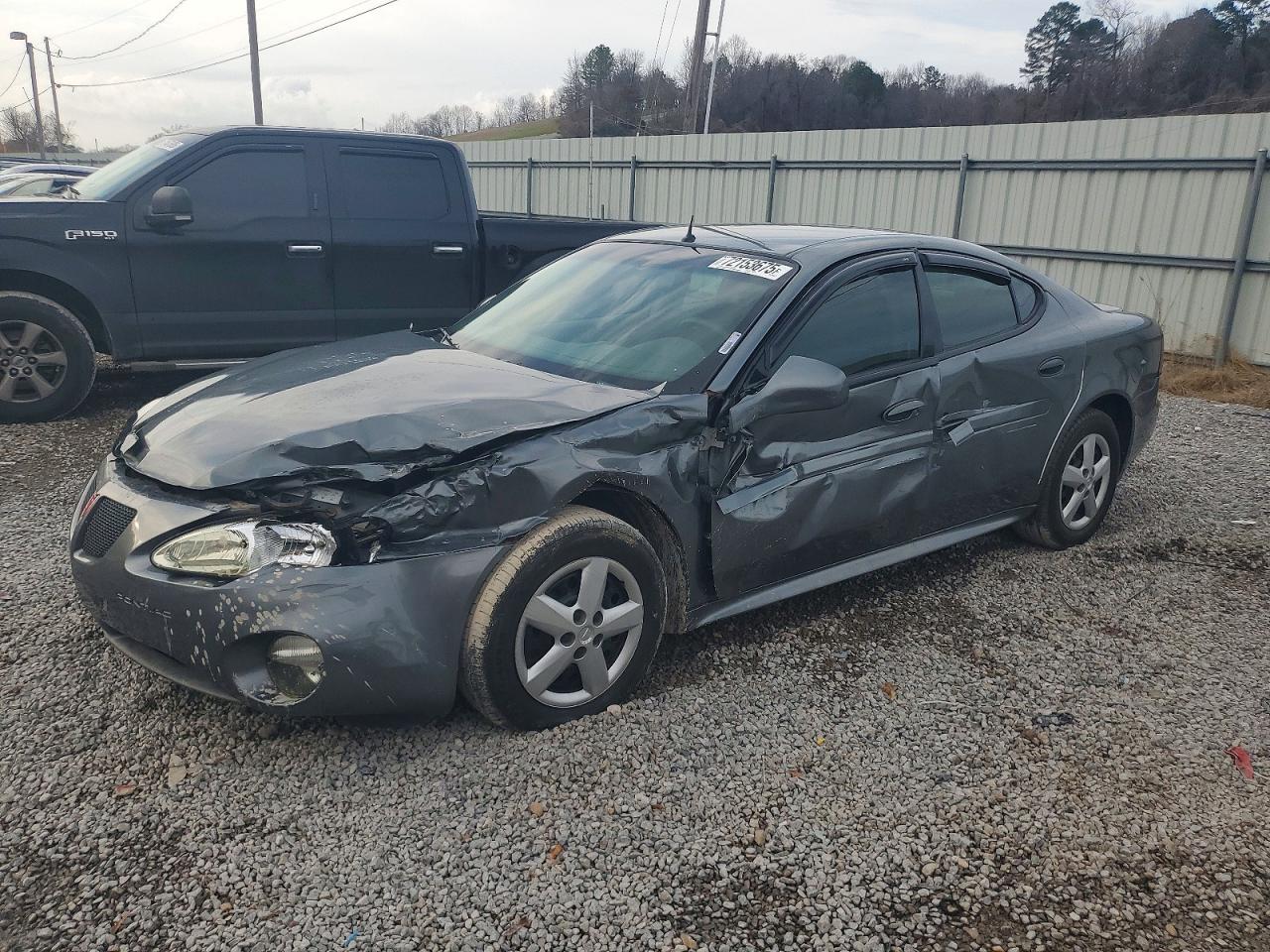 PONTIAC GRAND PRIX 2005