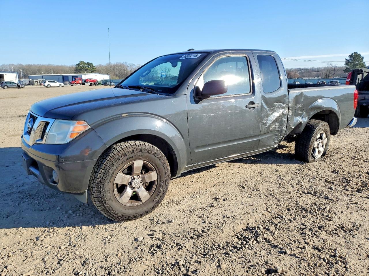 NISSAN FRONTIER 2012