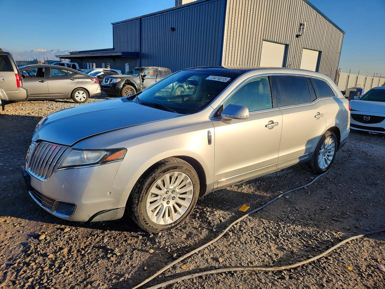 LINCOLN MKT 2012