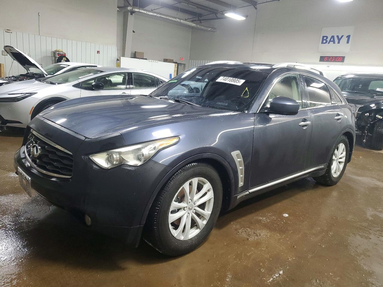 INFINITI FX35 2009